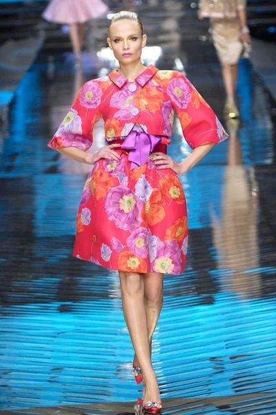 Look 37